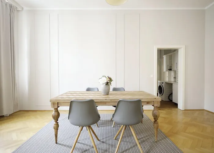 Heymi Apartments Karlsplatz